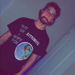 Meet your Posher, Christian